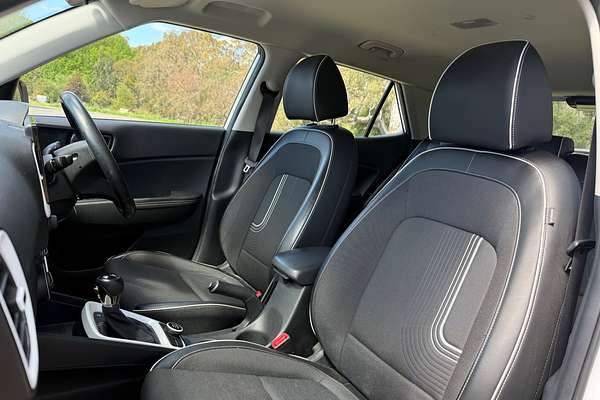 2020 Hyundai Venue Active QX