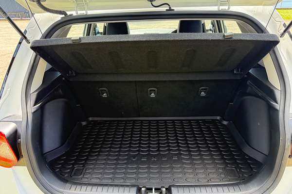 2020 Hyundai Venue Active QX