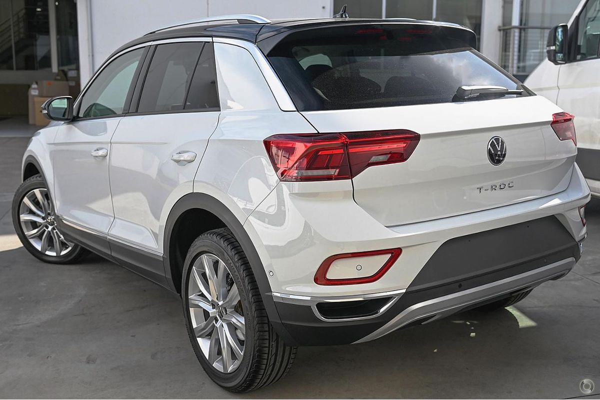 2025 Volkswagen T-Roc 110TSI Style D11