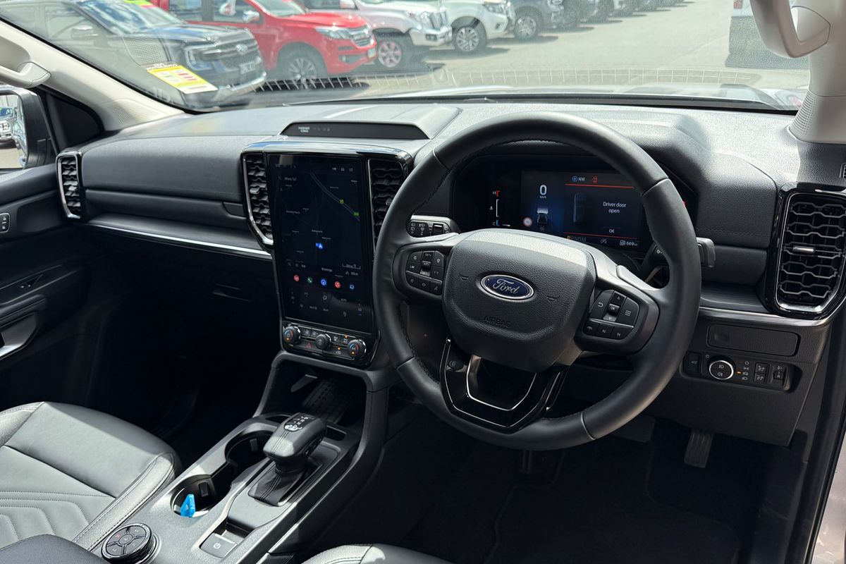 2025 Ford Everest Trend 2.0L