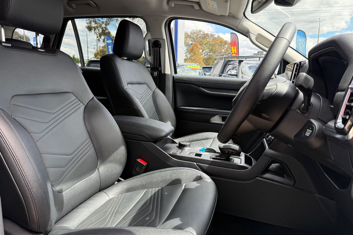 2025 Ford Everest Trend 2.0L