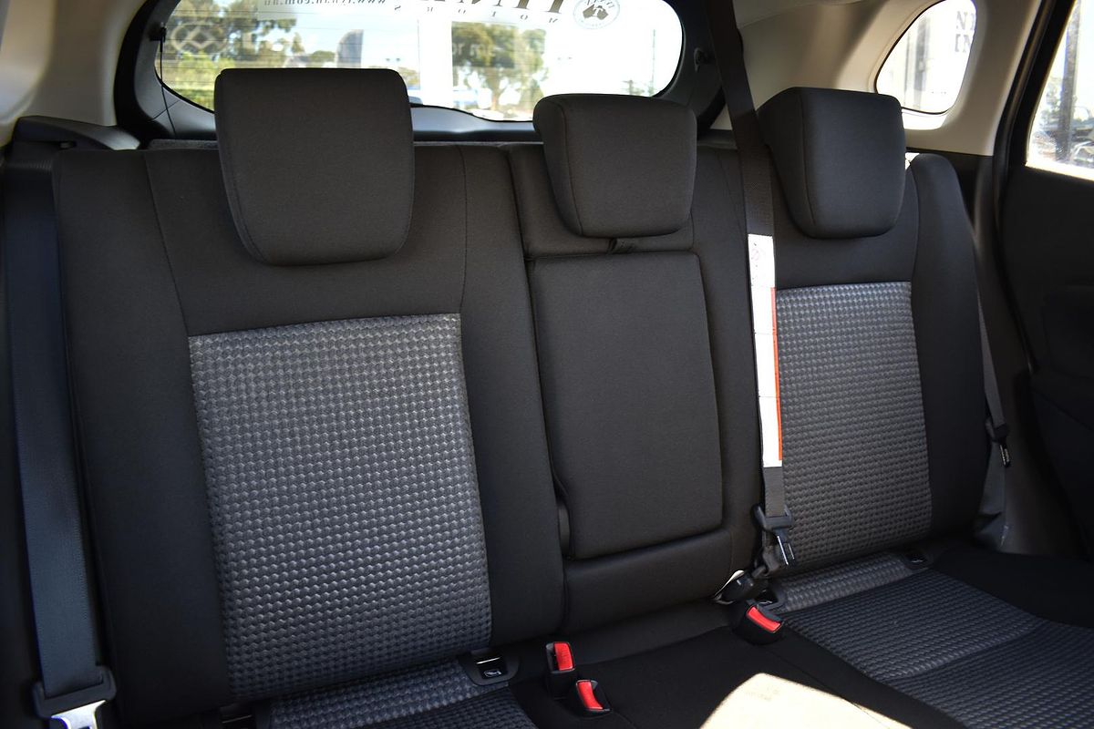 2024 Suzuki S-Cross JYB