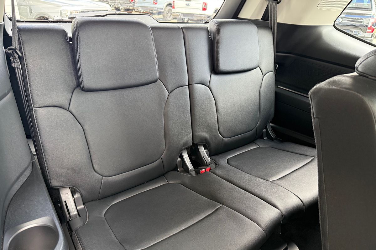 2025 Ford Everest Trend 2.0L