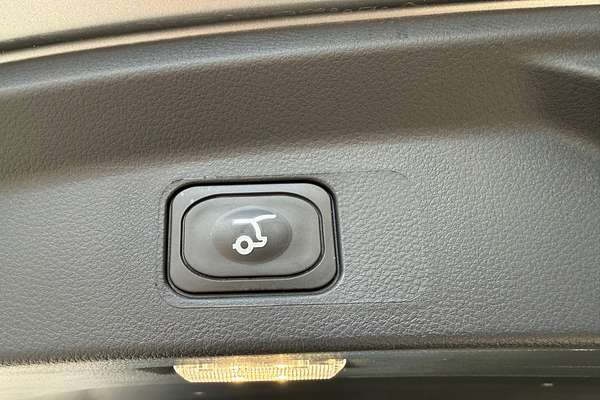 2025 Ford Everest Trend 2.0L