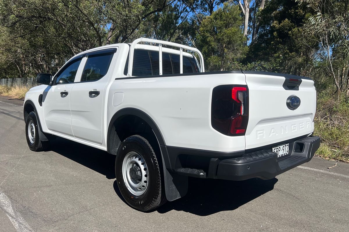 2025 Ford Ranger XL 4X4 2.0L