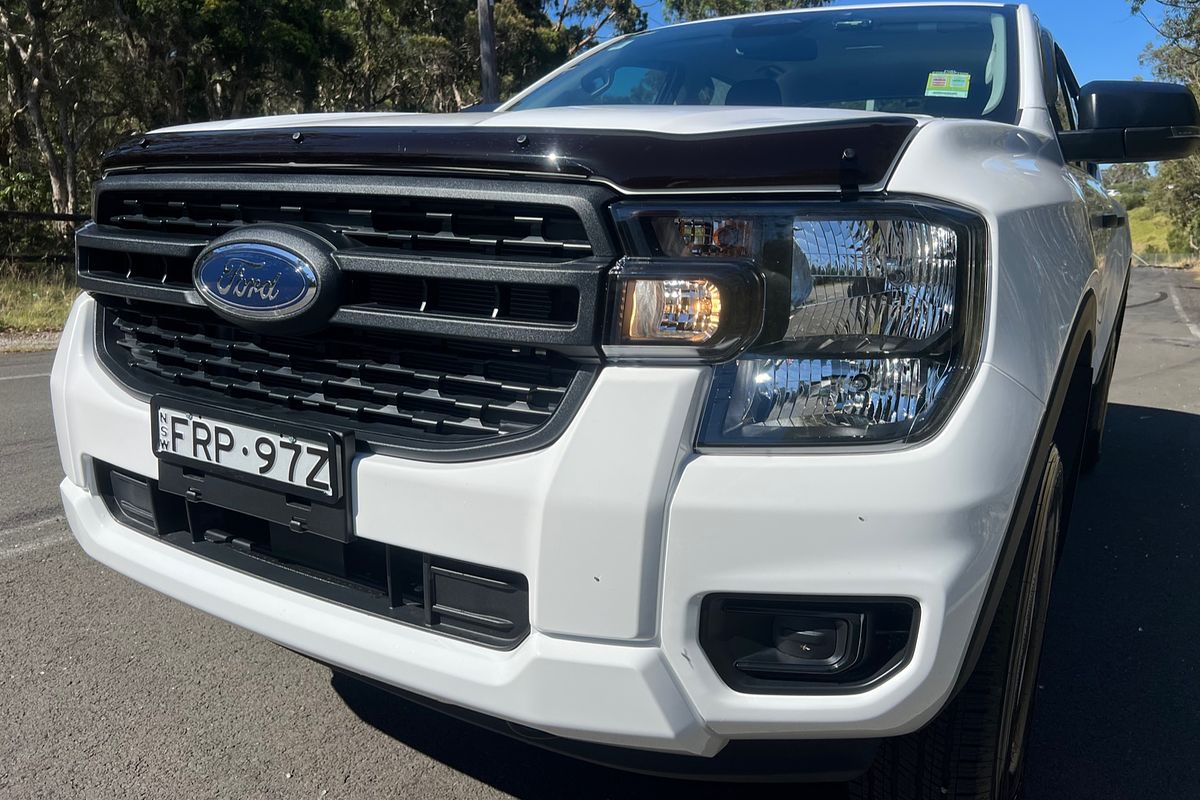 2025 Ford Ranger XL 4X4 2.0L