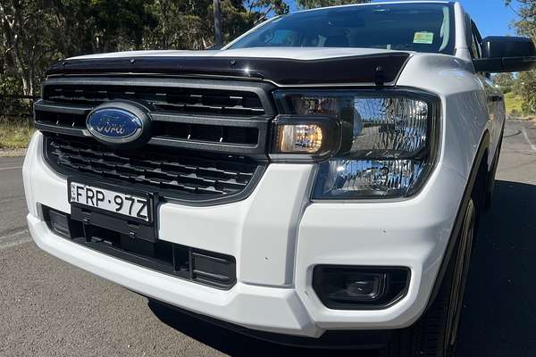 2025 Ford Ranger XL 4X4 2.0L