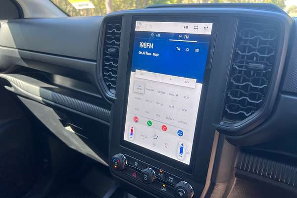 2025 Ford Ranger XL 4X4 2.0L