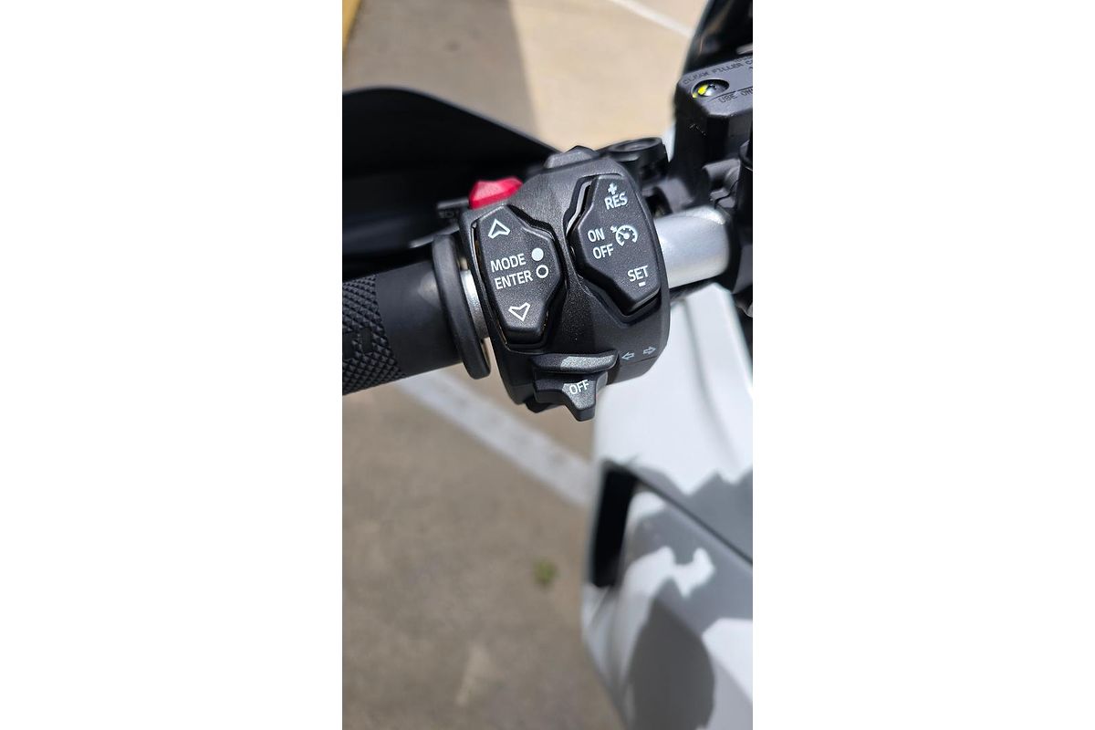 2025 Ducati Desert X Desert X