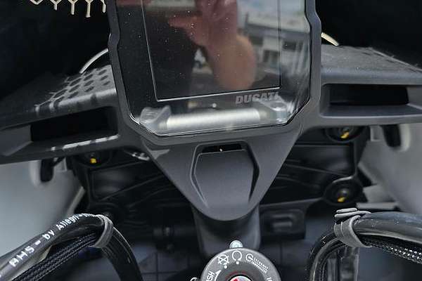 2025 Ducati Desert X Desert X