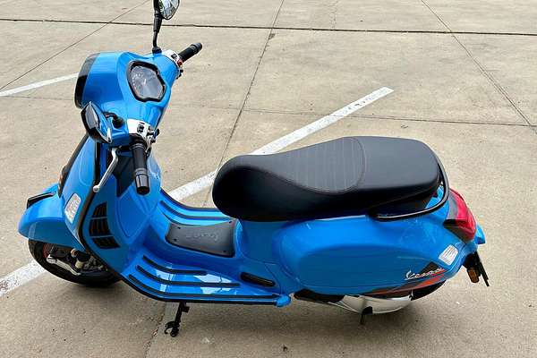2025 Vespa GTS 300 Super Sport GTS