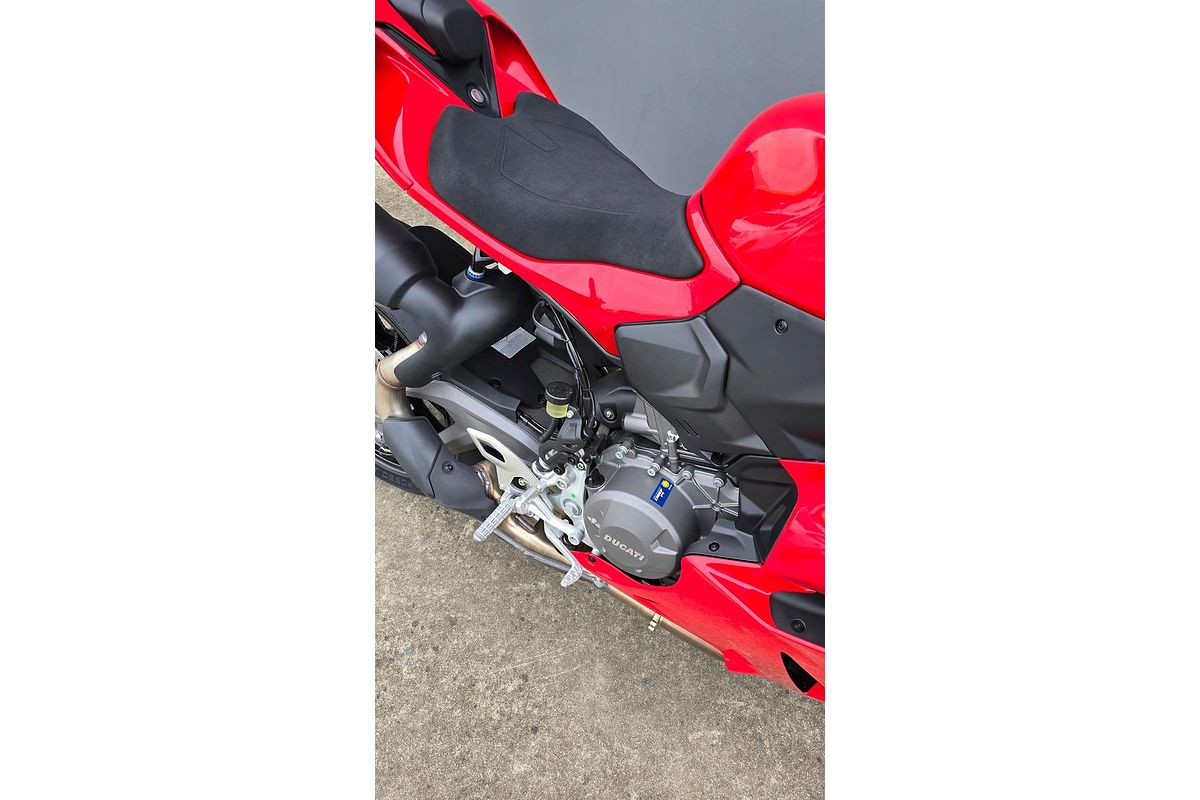 2025 Ducati Panigale V2 S Panigale
