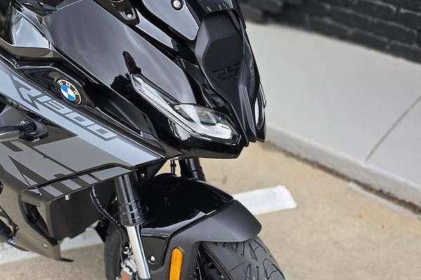 2025 BMW R 1300 RS Triple Black R 1300