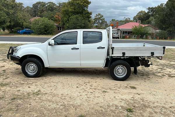 2019 Isuzu D-MAX SX 4X4