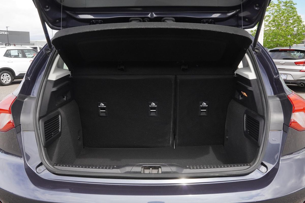 2020 Ford Focus Active SA