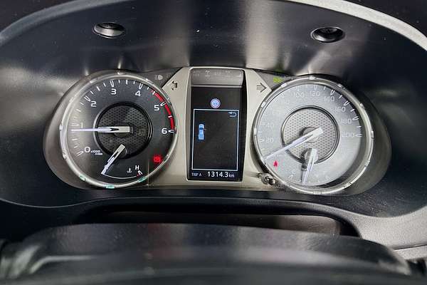 2023 Toyota Hilux SR GUN126R 4X4