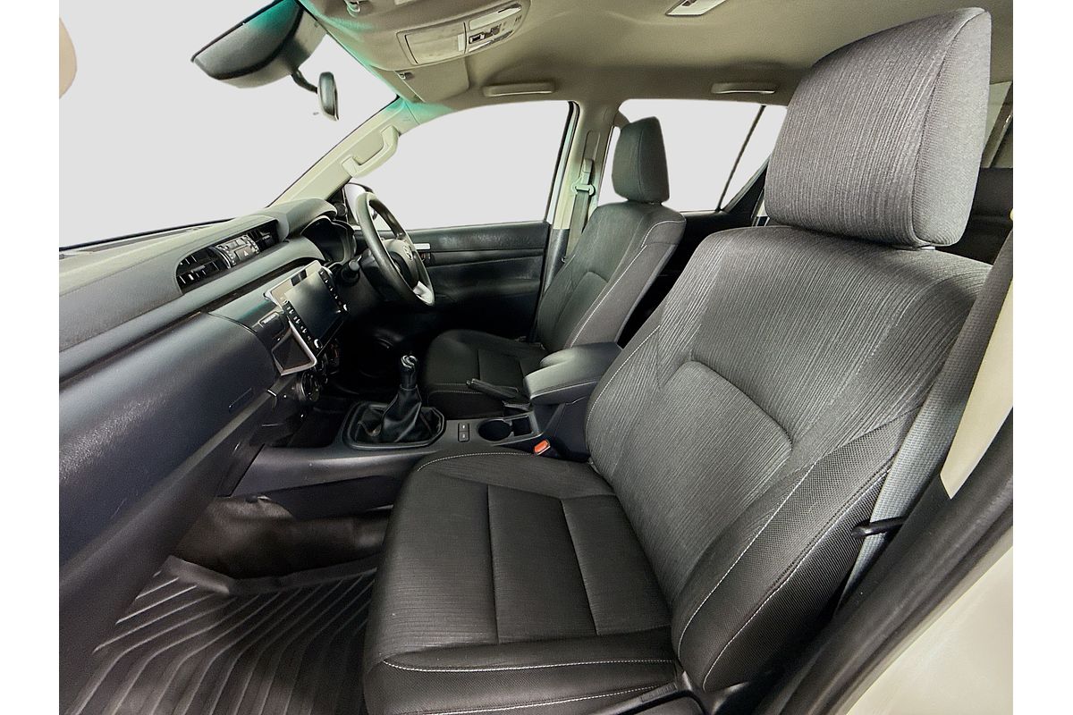 2023 Toyota Hilux SR GUN126R 4X4