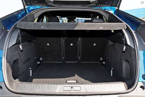 2025 Peugeot 3008 Allure Hybrid P64