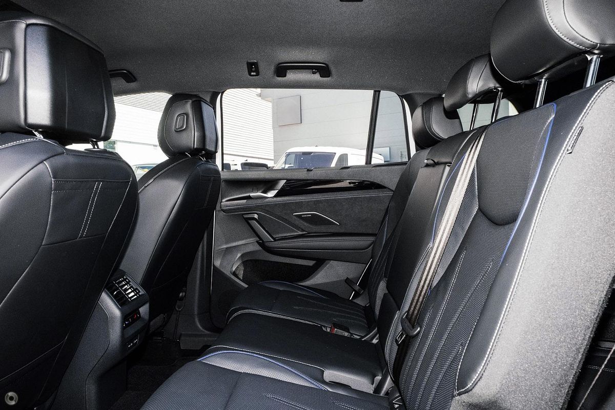 2025 Volkswagen Tayron 195TSI R-Line R4