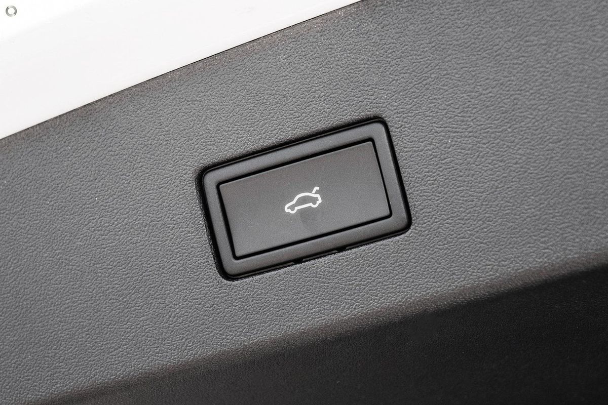 2025 Volkswagen Tayron 195TSI R-Line R4