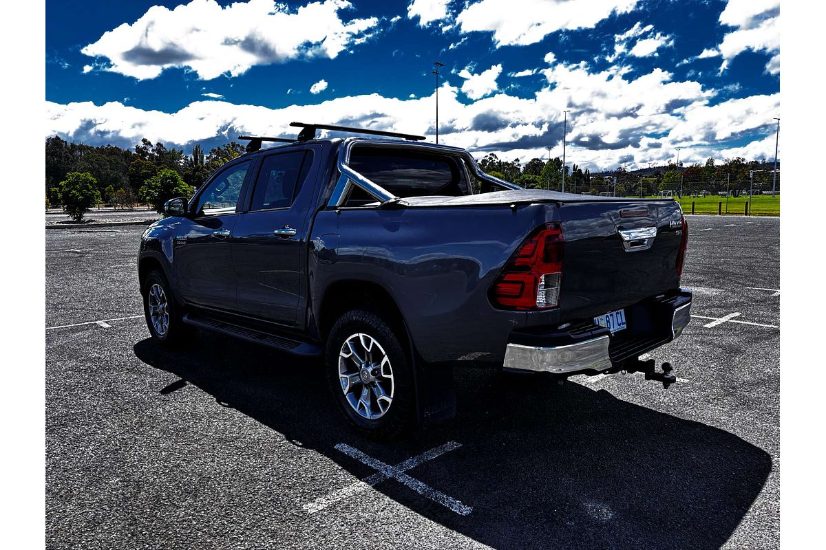 2017 Toyota Hilux SR5 GUN126R 4X4