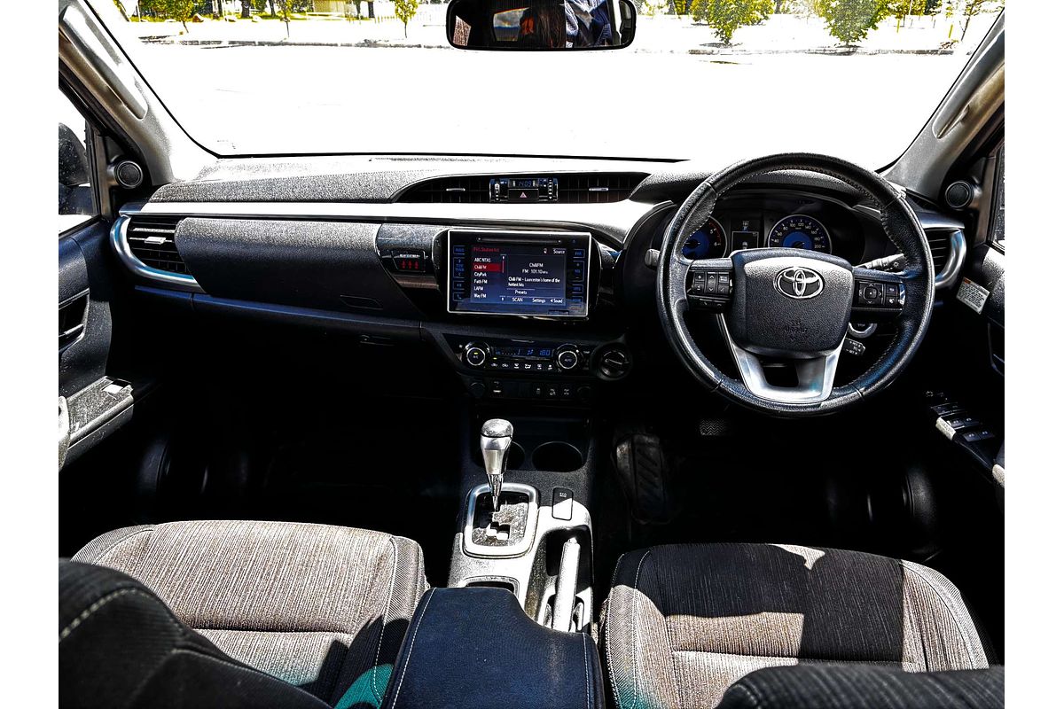 2017 Toyota Hilux SR5 GUN126R 4X4