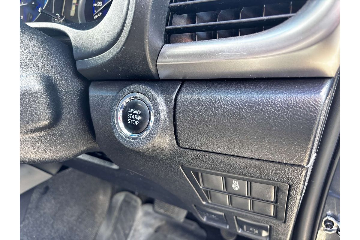 2017 Toyota Hilux SR5 GUN126R 4X4