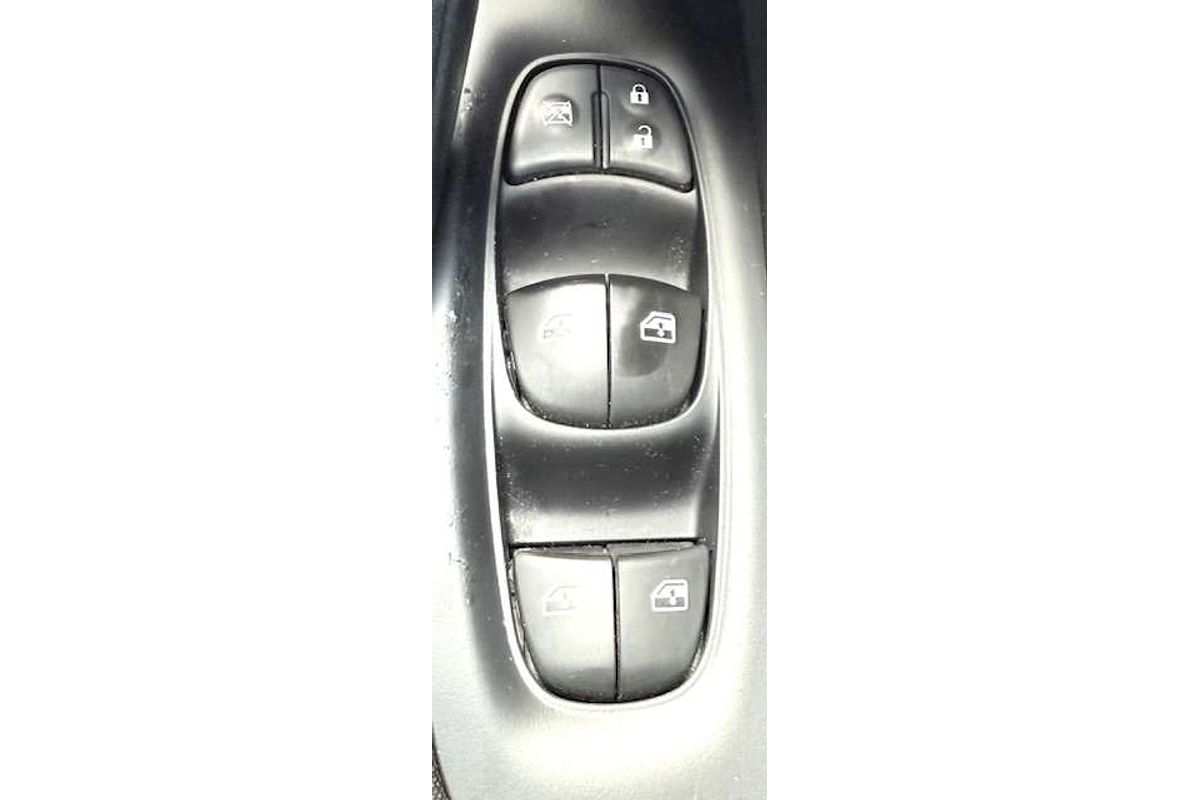 2017 Nissan QASHQAI ST J11 MY18