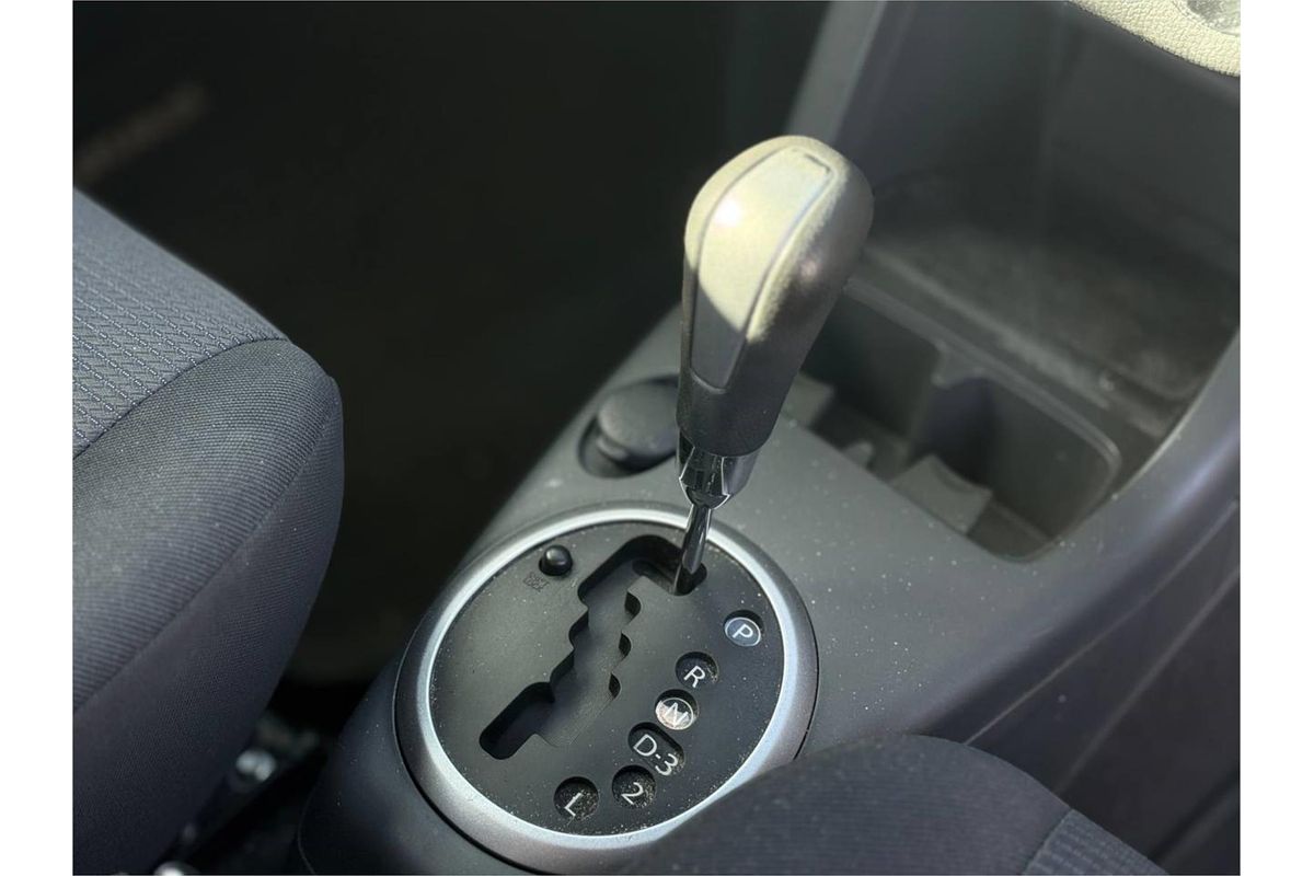 2010 Suzuki Swift RS415