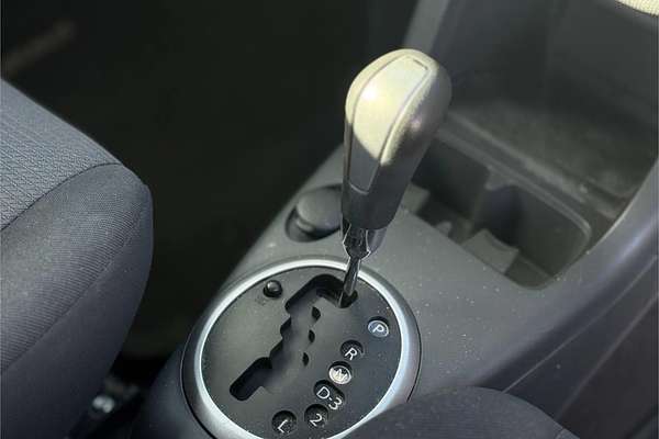 2010 Suzuki Swift RS415