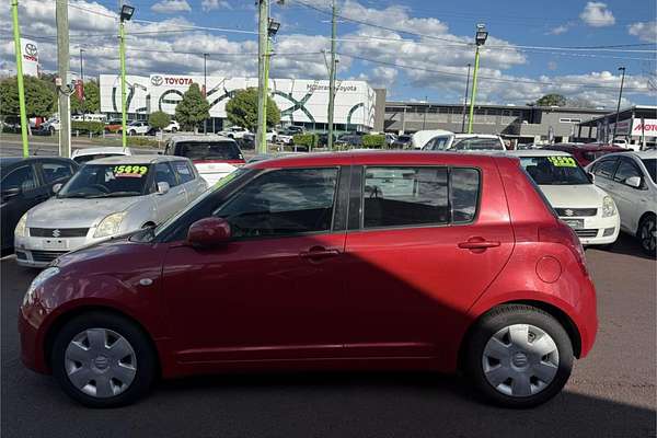 2010 Suzuki Swift RS415