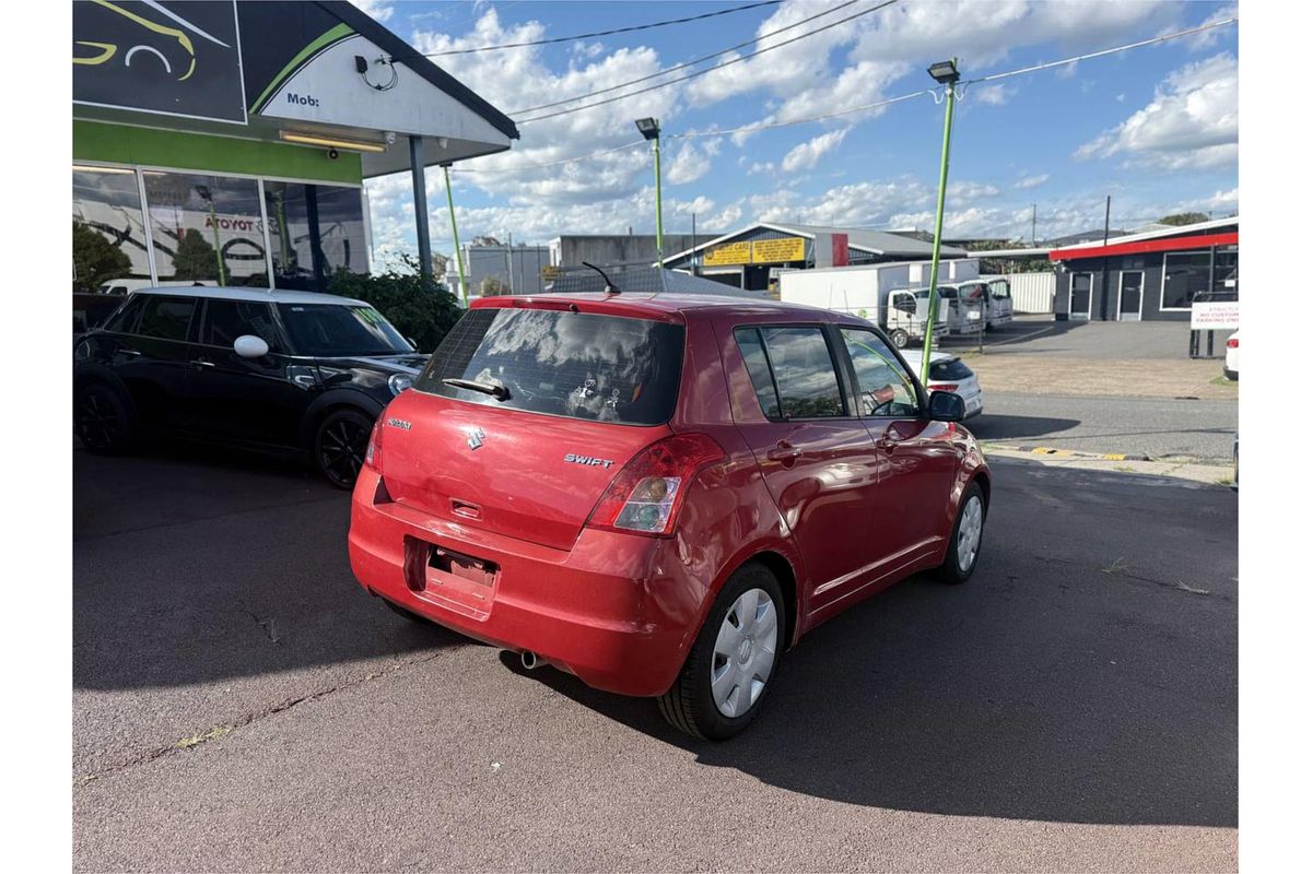 2010 Suzuki Swift RS415