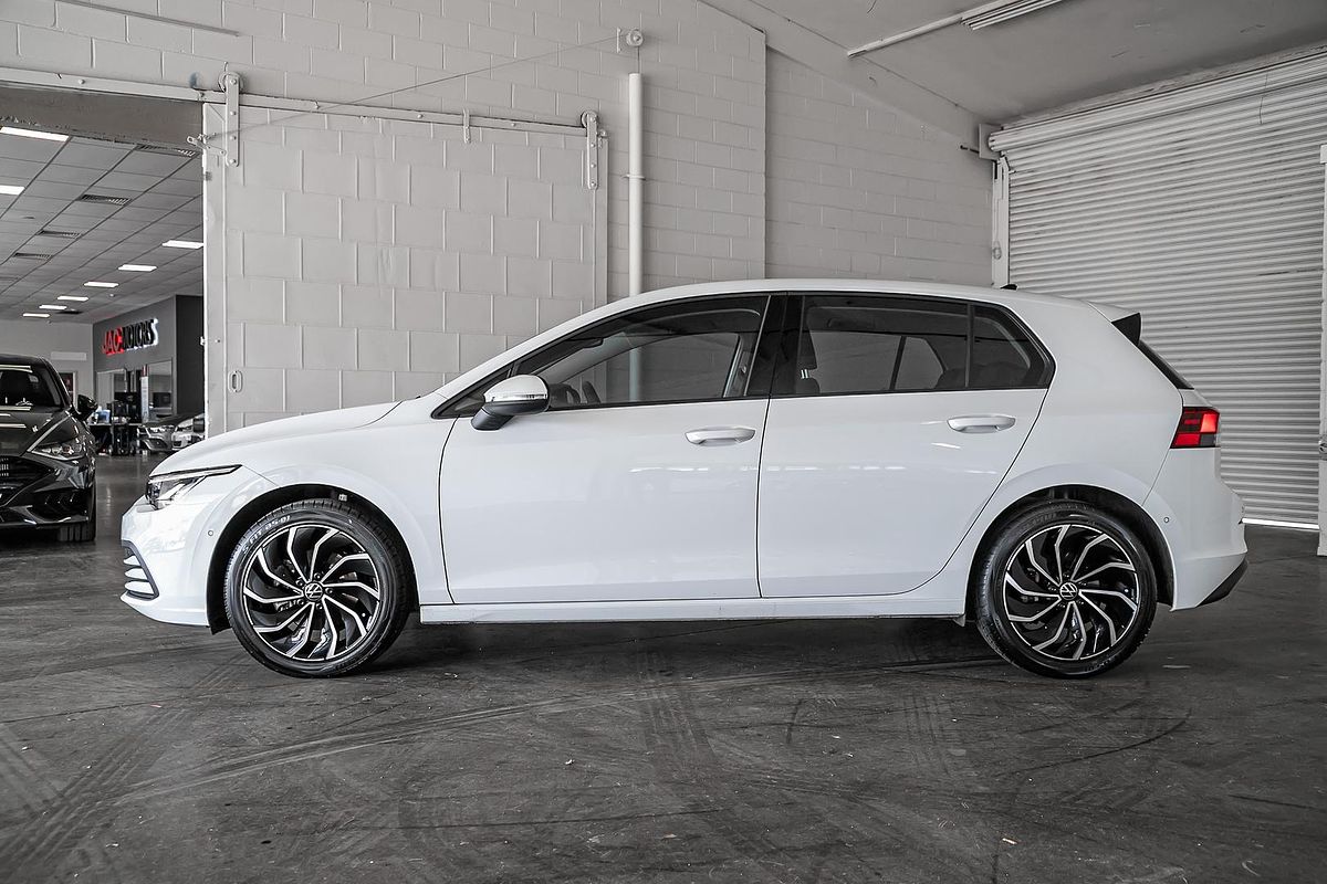 2022 Volkswagen Golf 110TSI Life 8