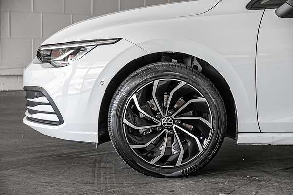 2022 Volkswagen Golf 110TSI Life 8