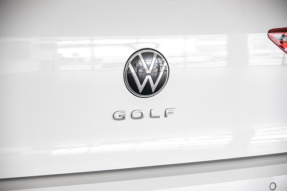 2022 Volkswagen Golf 110TSI Life 8