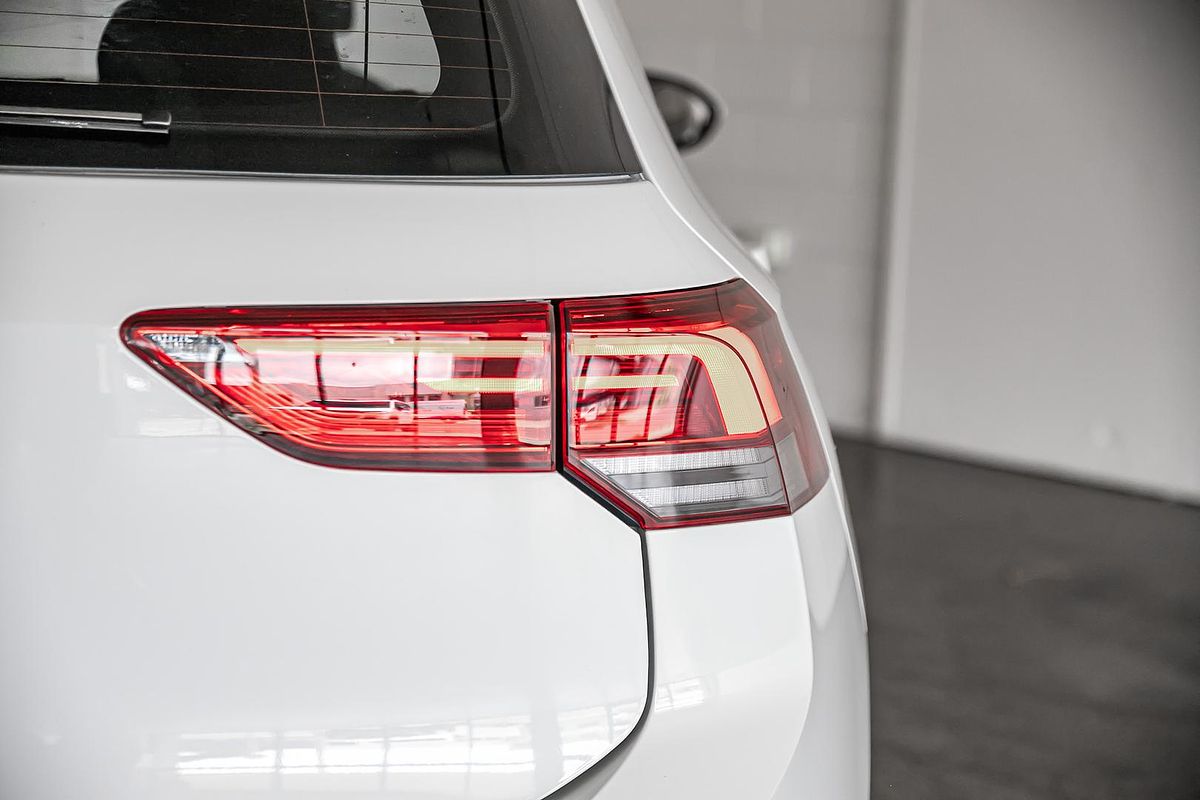 2022 Volkswagen Golf 110TSI Life 8