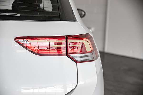 2022 Volkswagen Golf 110TSI Life 8