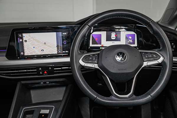 2022 Volkswagen Golf 110TSI Life 8