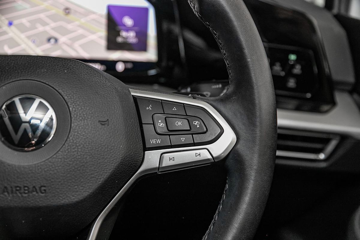 2022 Volkswagen Golf 110TSI Life 8
