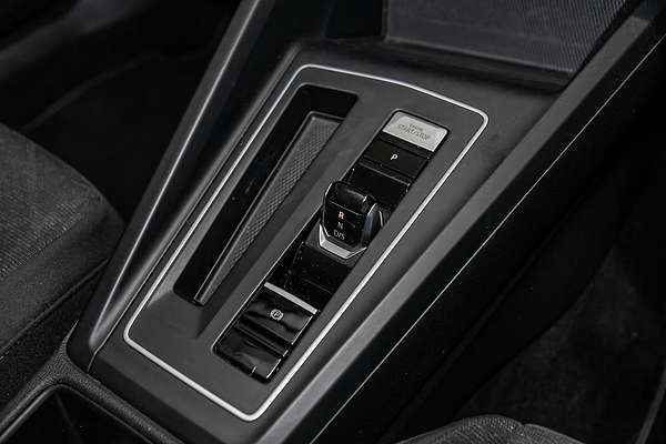 2022 Volkswagen Golf 110TSI Life 8