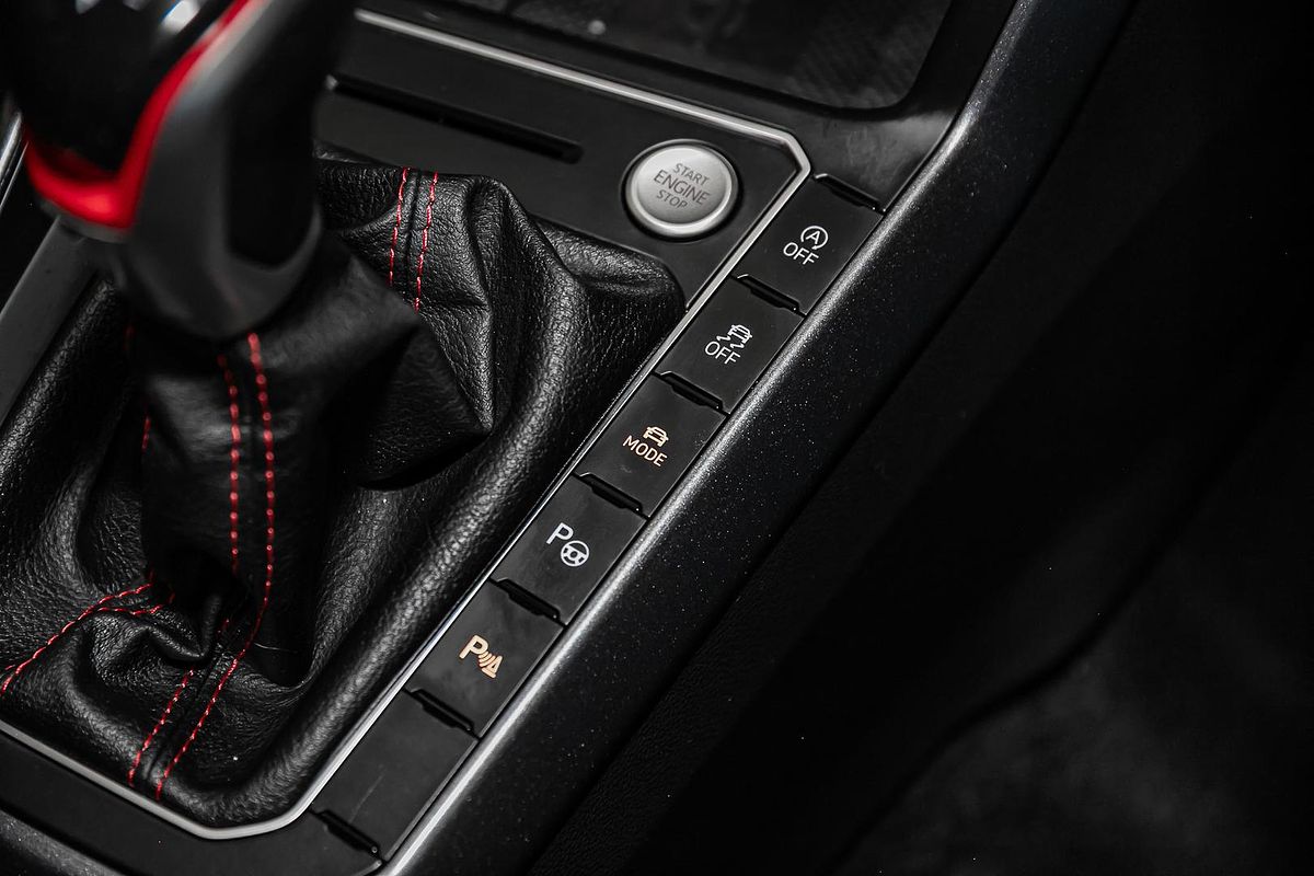 2024 Volkswagen Polo GTI AE