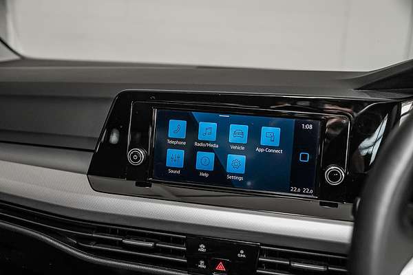 2021 Volkswagen Golf 110TSI 8