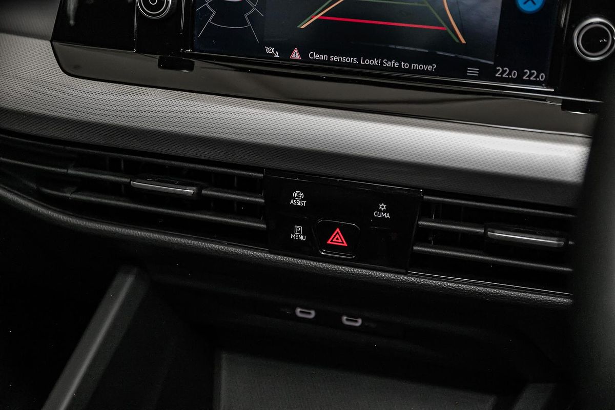 2021 Volkswagen Golf 110TSI 8