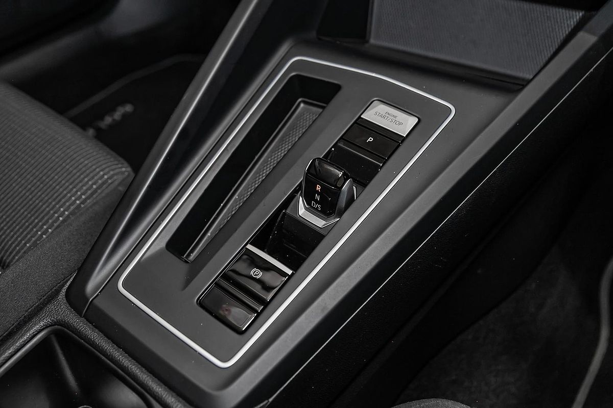 2021 Volkswagen Golf 110TSI 8