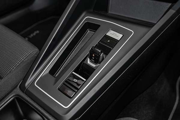 2021 Volkswagen Golf 110TSI 8