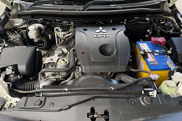 2020 Mitsubishi Pajero Sport Exceed QF