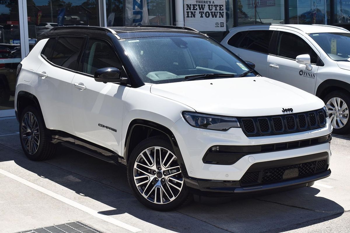 2025 Jeep Compass Summit e-Hybrid MV