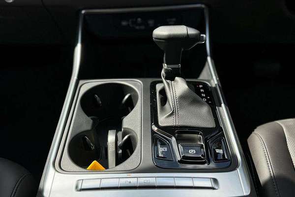 2025 Kia Carnival Sport KA4 PE