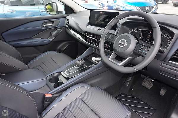 2025 Nissan QASHQAI ST-L J12