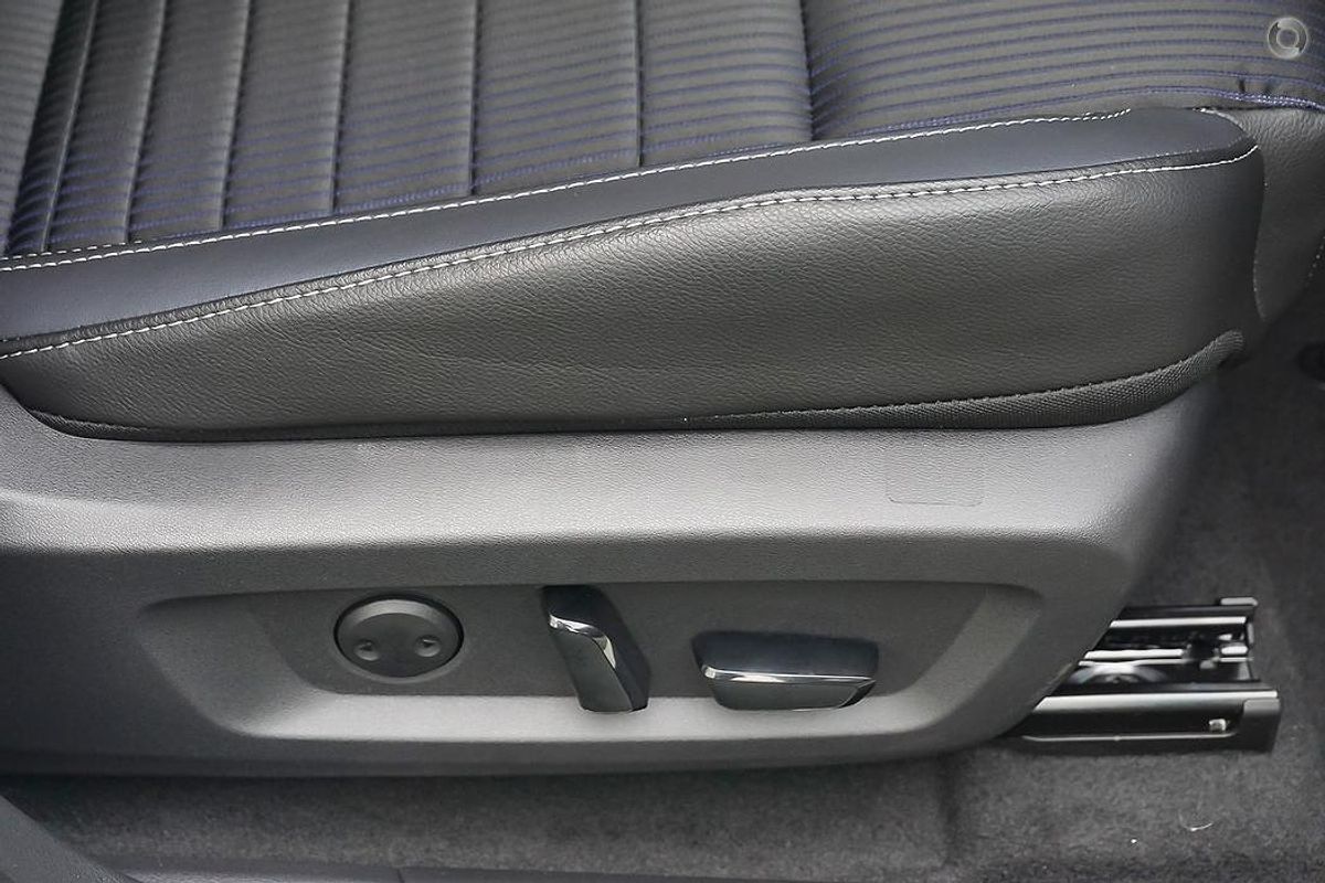 2025 Nissan QASHQAI ST-L J12